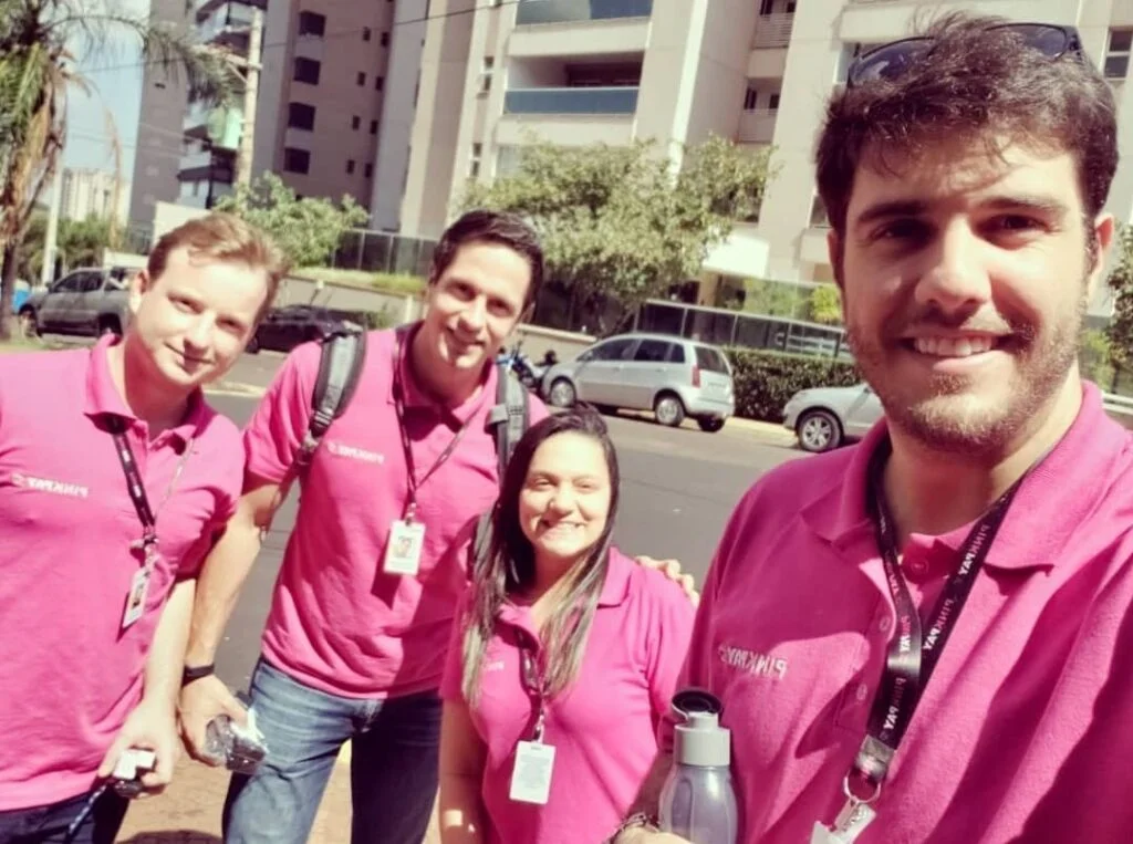 Equipe Pink Pay no início da operação, em Ribeirão Preto